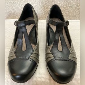 Wanderlust Black & Grey Calf Leather T-strap Pumps